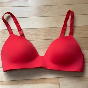 Victoria’s Secret bra